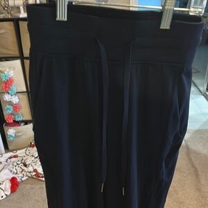 Lululemon ready to Rulu jogger